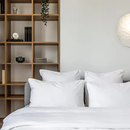 Apartment Royal Atheneum By Citylife Suites